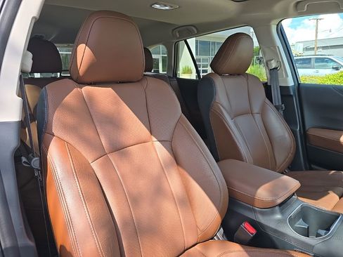 Used 2024 Subaru Outback Touring XT AWD/4WD image 37