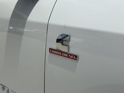 Used 2024 RAM 2500 Big Horn AWD/4WD image 9