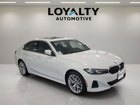 Used 2025 BMW 330i xDrive Sedan AWD/4WD image 7