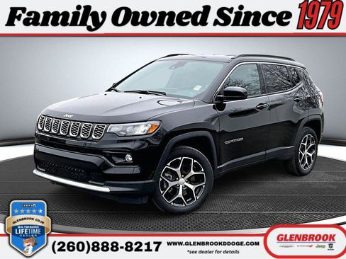 Used 2024 Jeep Compass Limited image 1