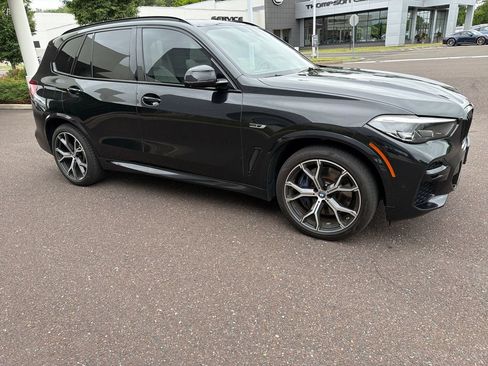 Used 2022 BMW X5 xDrive45e w/ M Sport Package AWD/4WD image 7