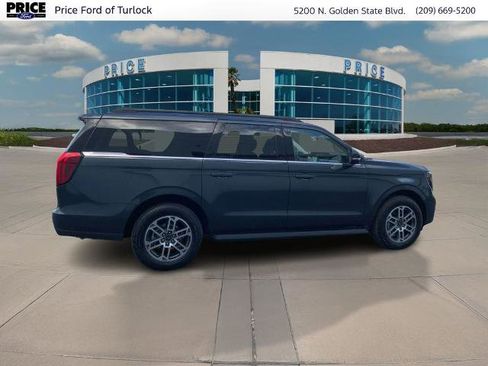 Certified 2025 Ford Expedition Max Active AWD/4WD image 4