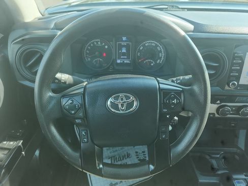 Used 2022 Toyota Tacoma SR AWD/4WD image 14