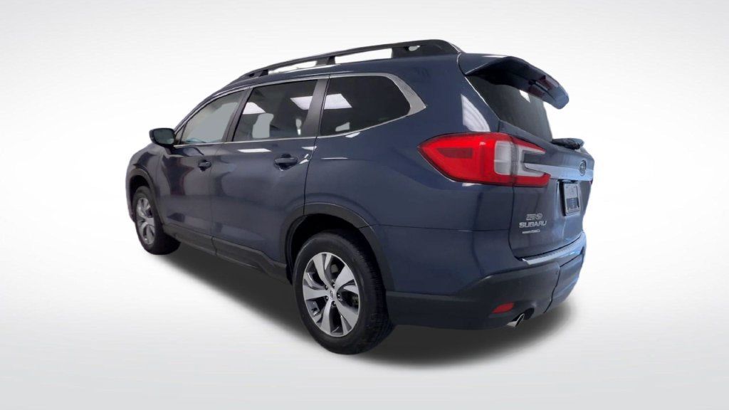 Used 2025 Subaru Ascent Premium AWD/4WD image 6