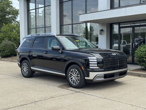 New 2026 Hyundai Palisade SEL image 2