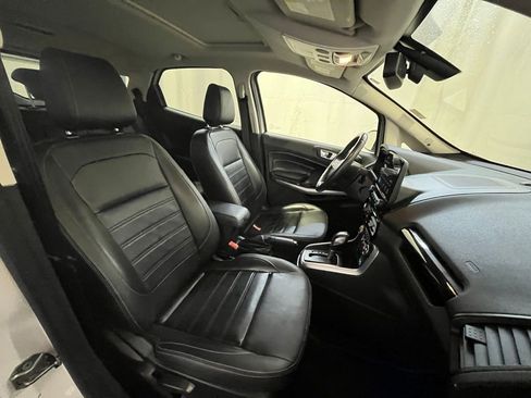 Used 2018 Ford EcoSport Titanium w/ Titanium Cold Weather Package image 12