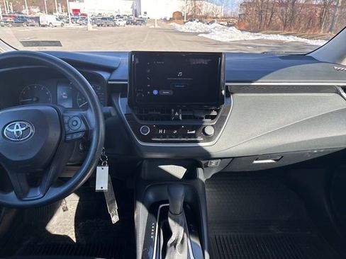 Used 2024 Toyota Corolla LE image 27