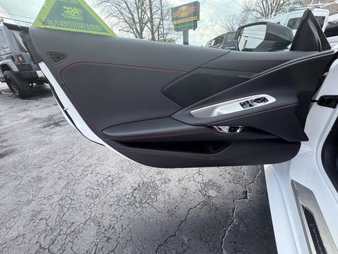 Used 2024 Chevrolet Corvette Stingray 2dr Coupe w/1LT image 22