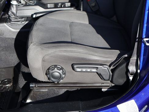 Used 2018 Jeep Wrangler Unlimited Sport S image 44