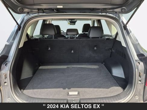 Used 2024 Kia Seltos EX AWD/4WD image 31