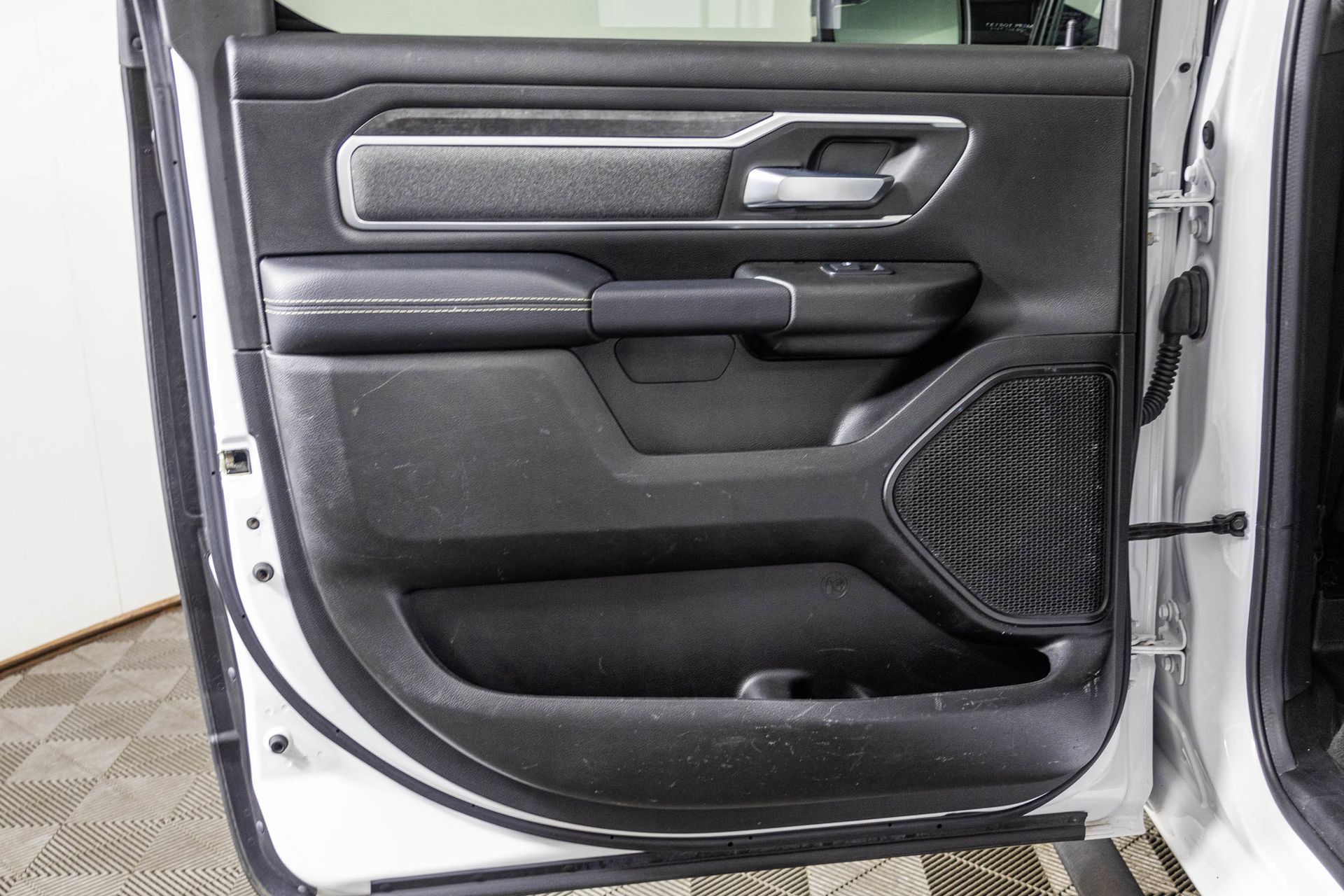 Used 2022 RAM 1500 Big Horn AWD/4WD image 42