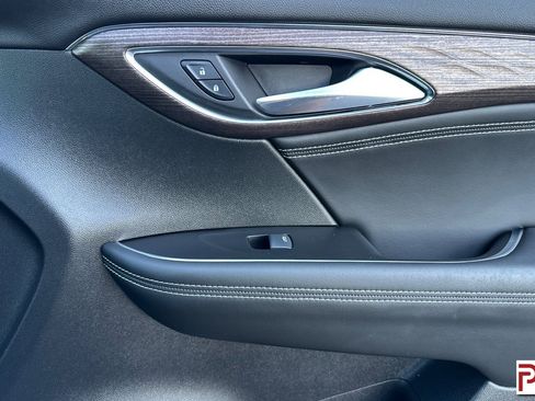 Certified 2023 Buick Envision Avenir image 20