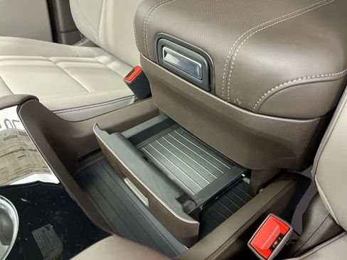 New 2026 GMC Yukon Elevation image 22