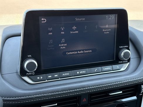 Used 2021 Nissan Rogue SV image 23