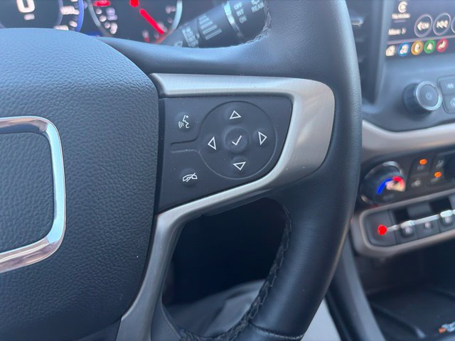 Used 2023 GMC Acadia Denali FWD image 12