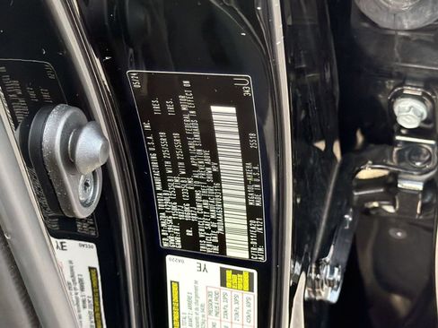 Certified 2024 Toyota Corolla Cross XLE FWD image 25