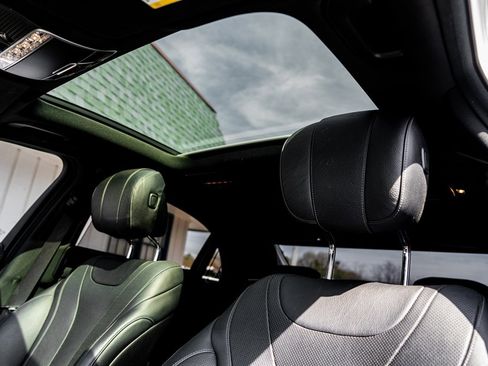 Used 2015 Mercedes-Benz S 550 4MATIC Sedan image 29