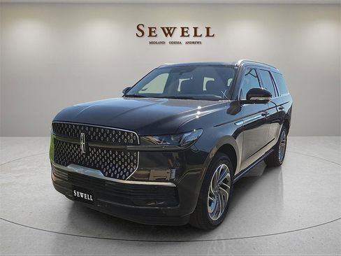 New 2025 Lincoln Navigator Reserve image 1