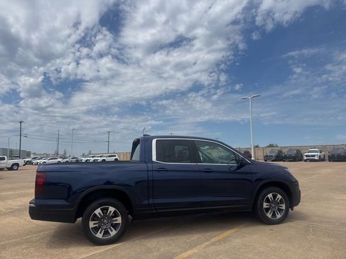 Used 2018 Honda Ridgeline RTL image 22