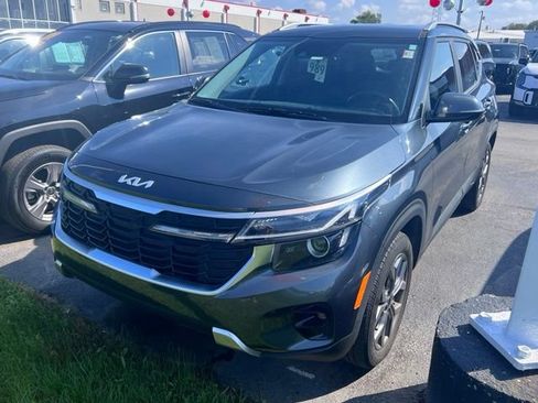 Certified 2024 Kia Seltos S AWD/4WD image 1