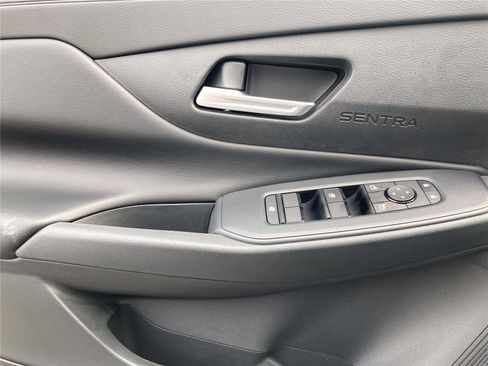 New 2026 Nissan Sentra SV w/ SV Convenience Package FWD image 27