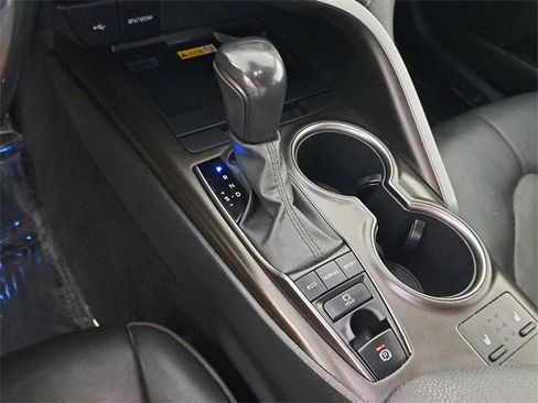 Used 2023 Toyota Camry XSE image 30