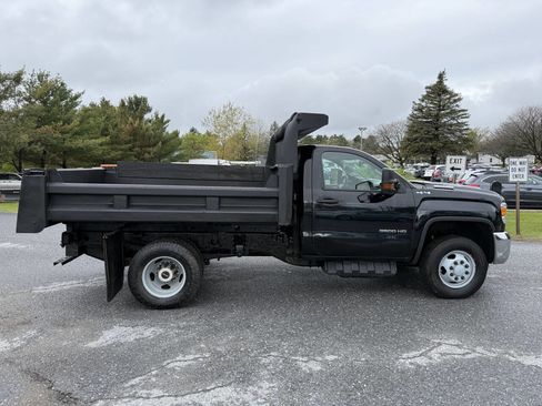 Used 2018 GMC Sierra 3500 4x4 Regular Cab w/ Sierra Convenience Package image 6