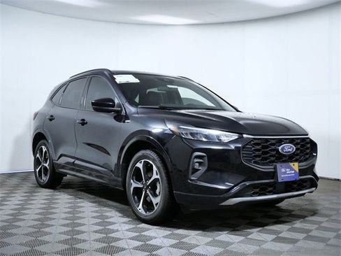 Certified 2023 Ford Escape ST-Line Select image 1