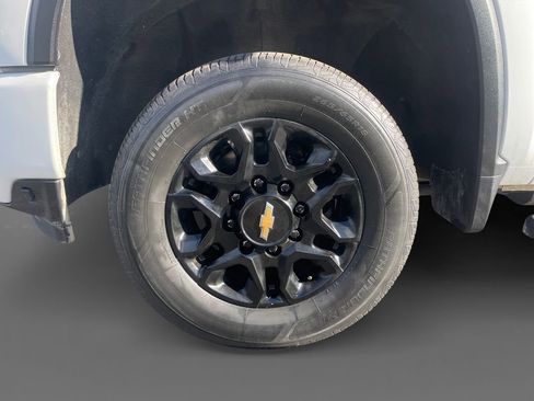 Used 2023 Chevrolet Silverado 2500 LTZ w/ Safety Package image 16