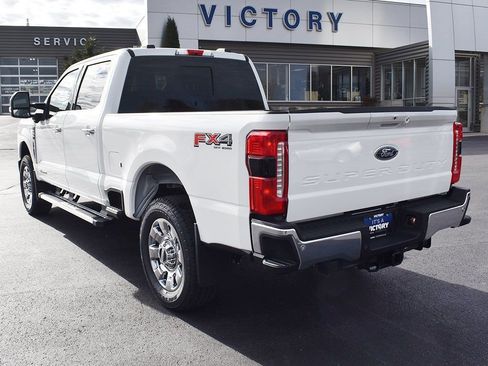 New 2026 Ford F250 Lariat w/ Chrome Package image 3