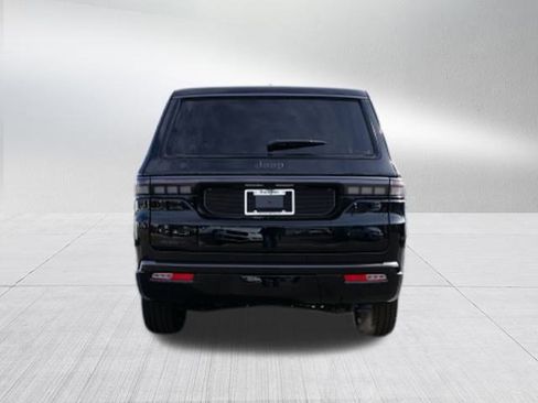 New 2026 Jeep Grand Wagoneer Limited image 4