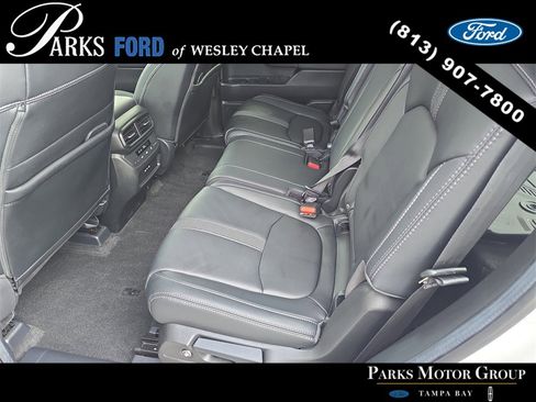 Used 2024 Honda Pilot Touring image 15