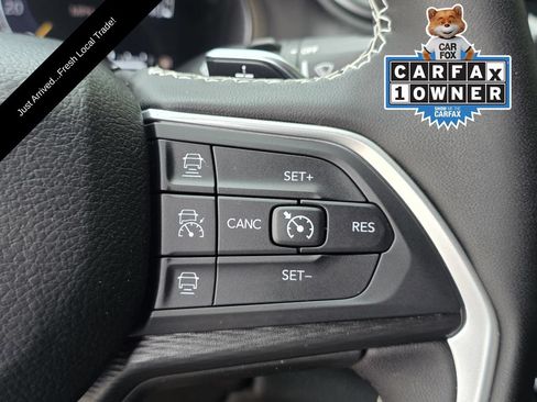 Used 2025 Jeep Grand Cherokee L Laredo w/ Luxury Tech Group I AWD/4WD image 27