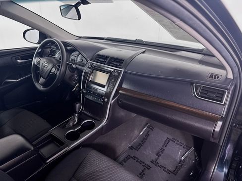 Used 2015 Toyota Camry LE FWD image 28