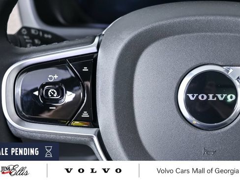 Certified 2025 Volvo XC90 B5 Core w/ Climate Package AWD/4WD image 11