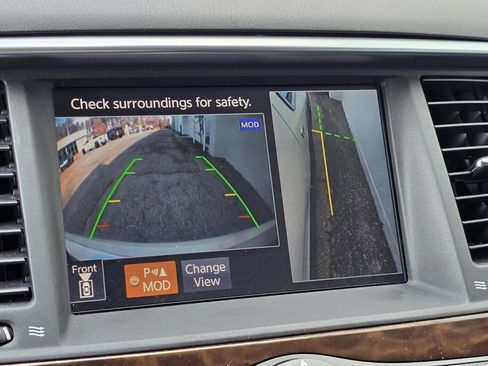 Used 2018 Nissan Armada Platinum w/ Captain Seat Package image 27