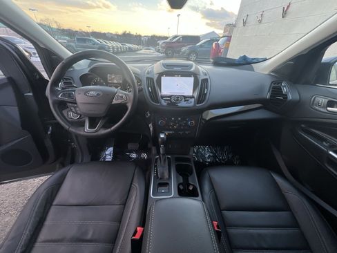 Certified 2017 Ford Escape Titanium image 23