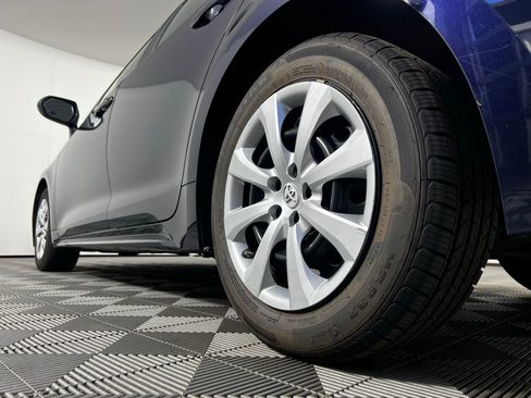 Used 2023 Toyota Corolla LE image 9