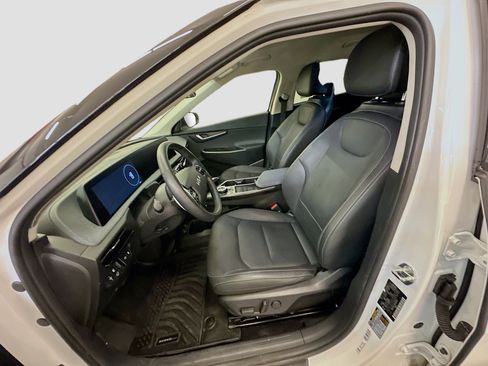 Used 2024 Kia EV6 Wind w/ Wind Technology Package image 13