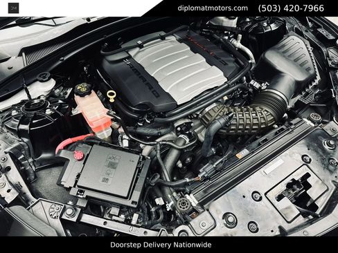 Used 2018 Chevrolet Camaro SS RWD image 93