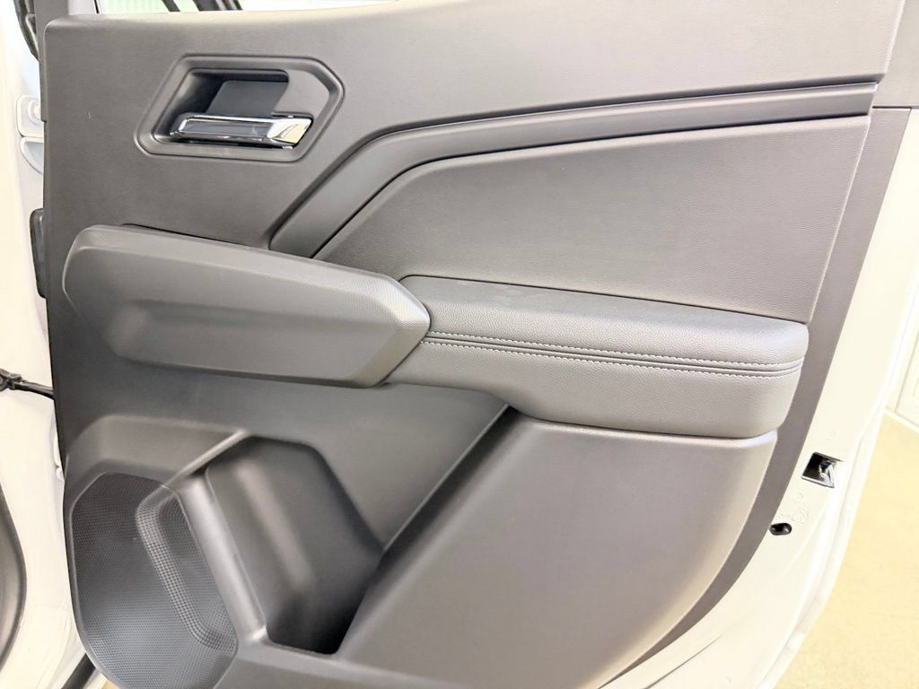 New 2026 Chevrolet Colorado LT w/ LT Convenience Package RWD image 31