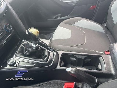 Used 2015 Ford Focus ST FWD image 31