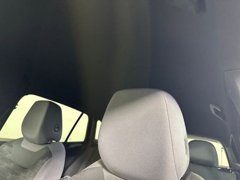 Used 2022 Volkswagen ID.4 Pro image 12