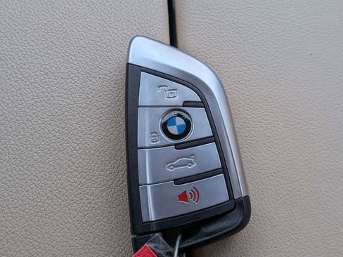 Used 2022 BMW X5 xDrive40i w/ Luxury Seating Package AWD/4WD image 33