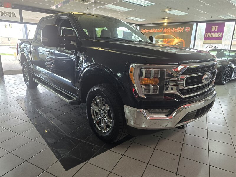 Used 2022 Ford F150 XLT w/ Equipment Group 302A High AWD/4WD image 3