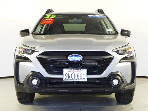 Certified 2025 Subaru Outback Premium AWD/4WD image 3