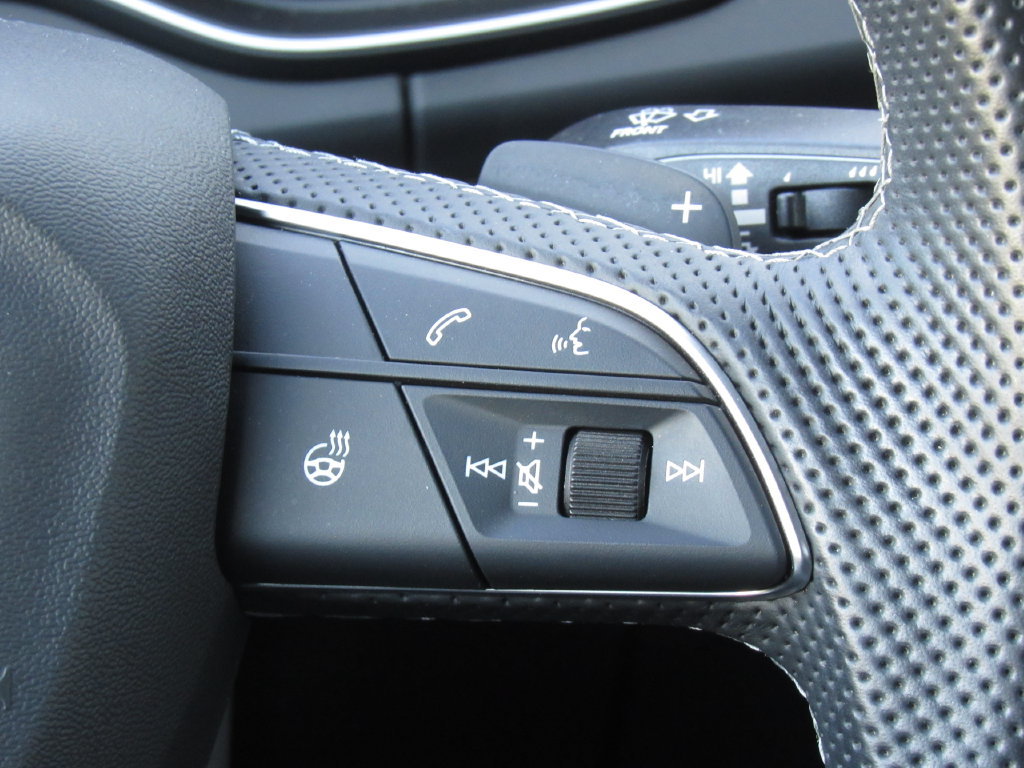 Used 2022 Audi SQ5 Premium Plus AWD/4WD image 24