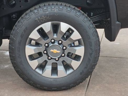 New 2026 Chevrolet Silverado 2500 Custom w/ Custom Value Package AWD/4WD image 36