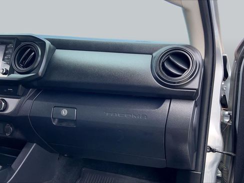 Used 2023 Toyota Tacoma SR AWD/4WD image 18