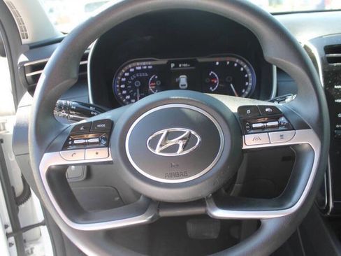 Used 2023 Hyundai Tucson SEL image 18